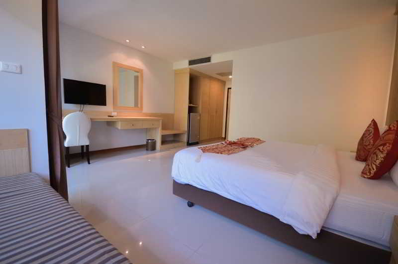 Sungthong Kamala Beach Resort מראה חיצוני תמונה